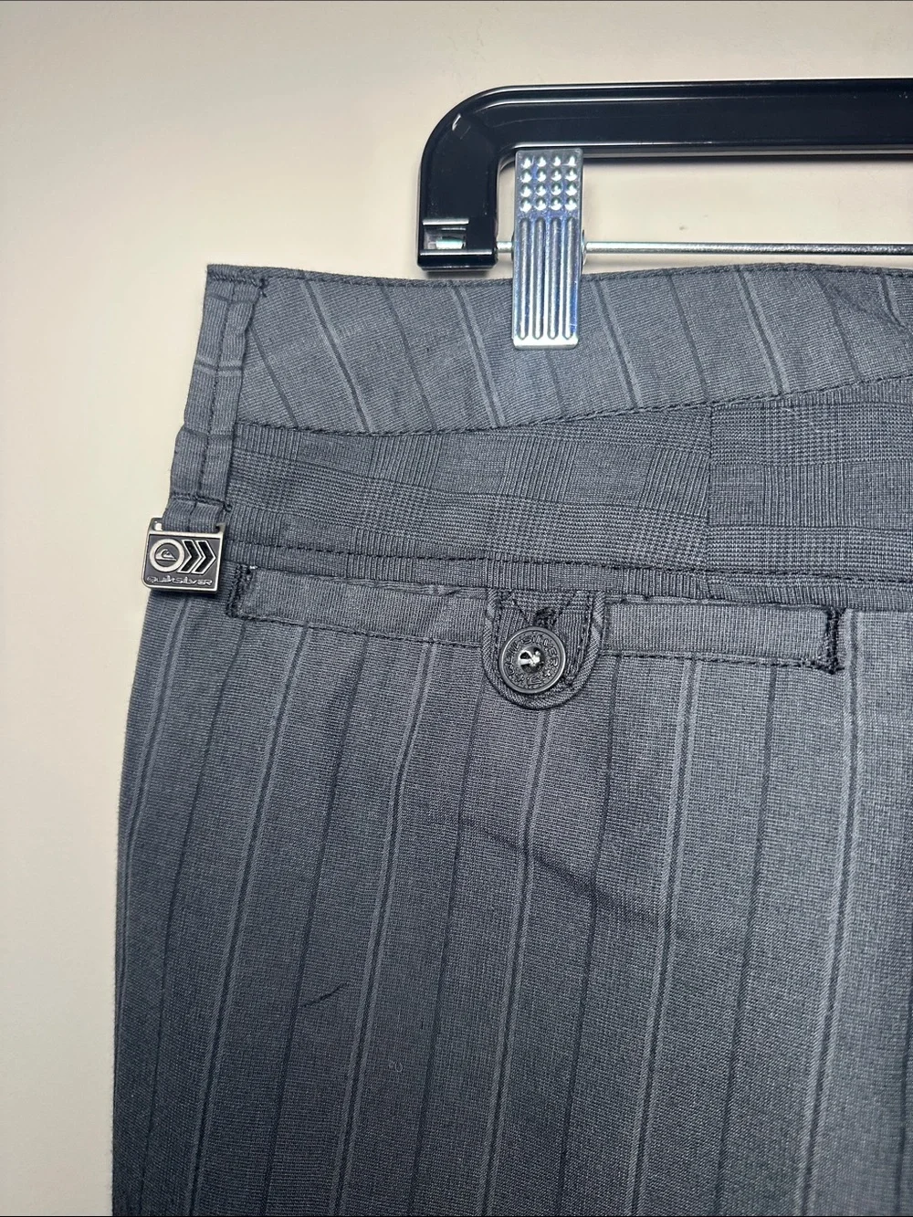 Quiksilver thin pinstriped pants dark gray pants 38x33